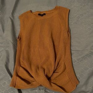 Skies Are Blue Knitted Sleeveless Top